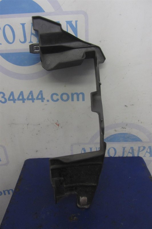 Дефлектор радиатора правый MAZDA 6 GH 07-12 Седан 2.5 Дефлектор радиатора правый MAZDA 6 GH 07-12 Седан 2.5