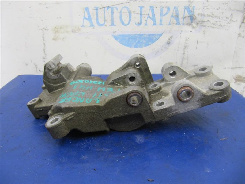 Кронштейн генератора LANCER X 10 07-15 2.0