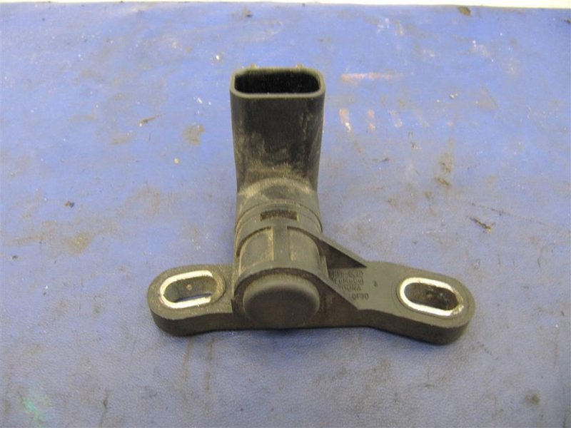 Датчик положения коленвала MAZDA 3 BL 09-13 2.0 L3G2-18-221 Б/У