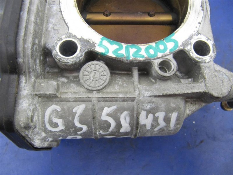 Дроссельная заслонка левая G25/G35/G37/Q40 06-14 2007 Седан 3.5 VQ35HR