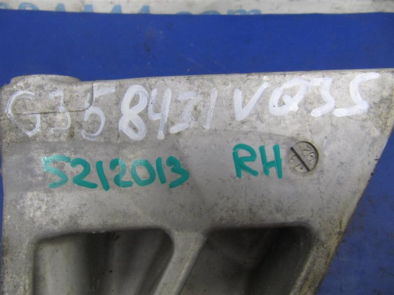 Кронштейн двигателя правый G25/G35/G37/Q40 06-14 2007 Седан 3.5 VQ35HR