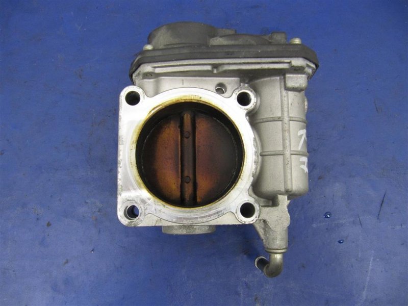 Дроссельная заслонка правая G25/G35/G37/Q40 06-14 2007 Седан 3.5 VQ35HR