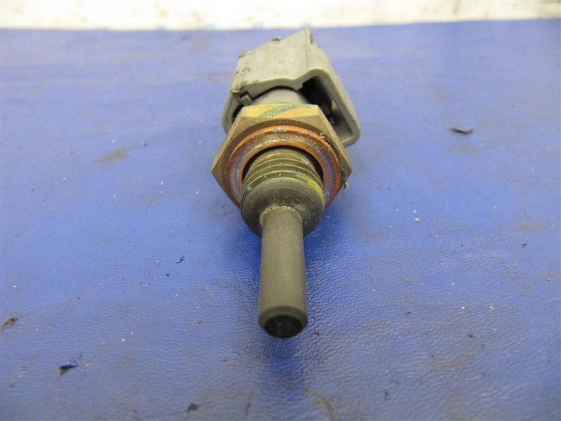 Датчик температуры охлаждающей жидкости G25/G35/G37/Q40 06-14 2007 Седан 3.5 VQ35HR Датчик температуры охлаждающей жидкости G25/G35/G37/Q40 06-14 2007 Седан 3.5 VQ35HR