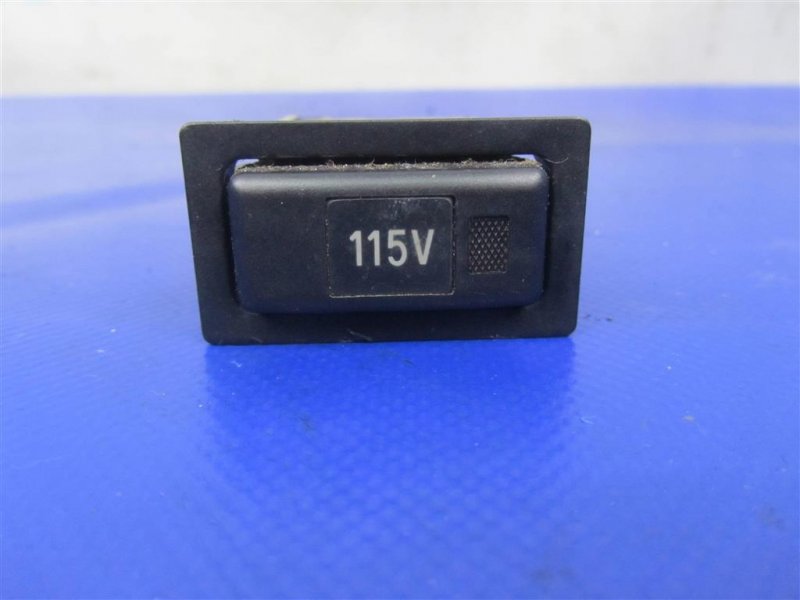 Запчасть кнопка TOYOTA MATRIX 02-08 2002 ZZE132 1.8L 1ZZ-FE 84480-41020 Б/У Кнопка TOYOTA MATRIX 02-08 2002 ZZE132 1.8L 1ZZ-FE 84480-41020 Б/У