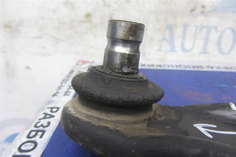 Рычаг передней подвески нижний передний правый OUTLANDER XL 05-13 2007 Внедорожник 3.0