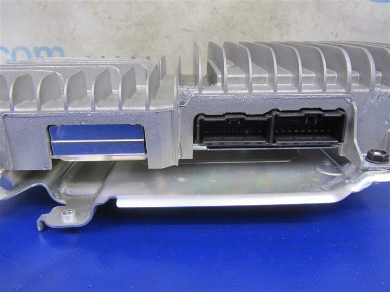 Усилитель звука G25/G35/G37/Q40 06-14 2007 Седан 3.5 VQ35HR