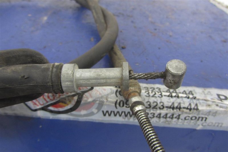 Трос стояночного тормоза правый FORESTER 12-19 2015 Внедорожник 2.5