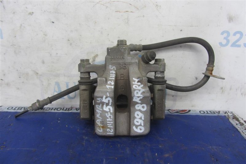 Запчасть суппорт тормозной задний правый TOYOTA CAMRY 55 14-17 2016 ASV50 2.5 2ARFE 47830-06120 Б/У Суппорт тормозной задний правый TOYOTA CAMRY 55 14-17 2016 ASV50 2.5 2ARFE 47830-06120 Б/У