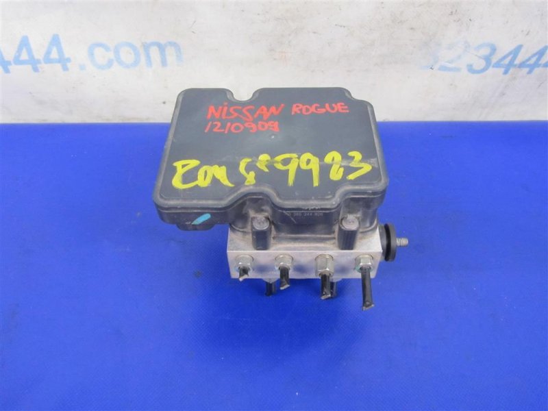 Блок ABS X-TRAIL/ROGUE T32 13-20 2015 T32 2.5 QR25DE