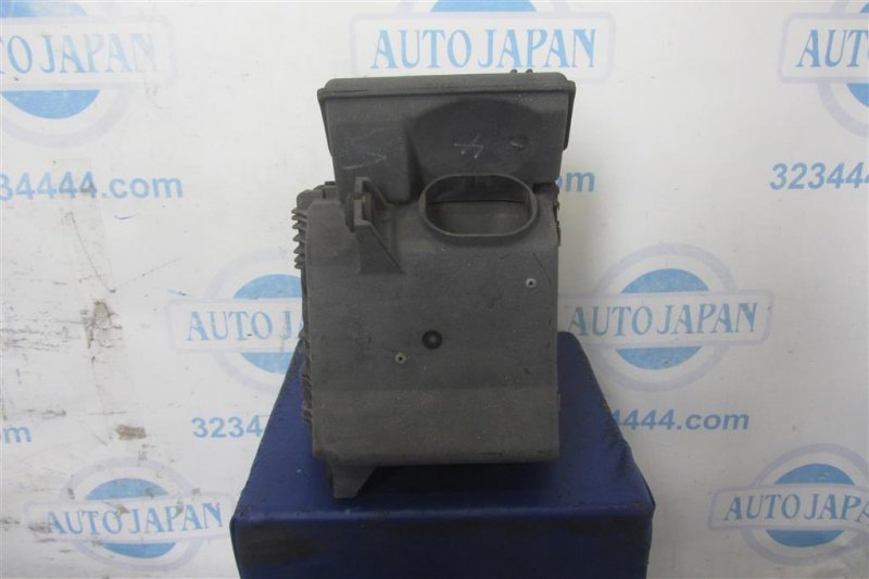 Корпус воздушного фильтра LANCER IX 9 03-07 2004 Седан 2.0