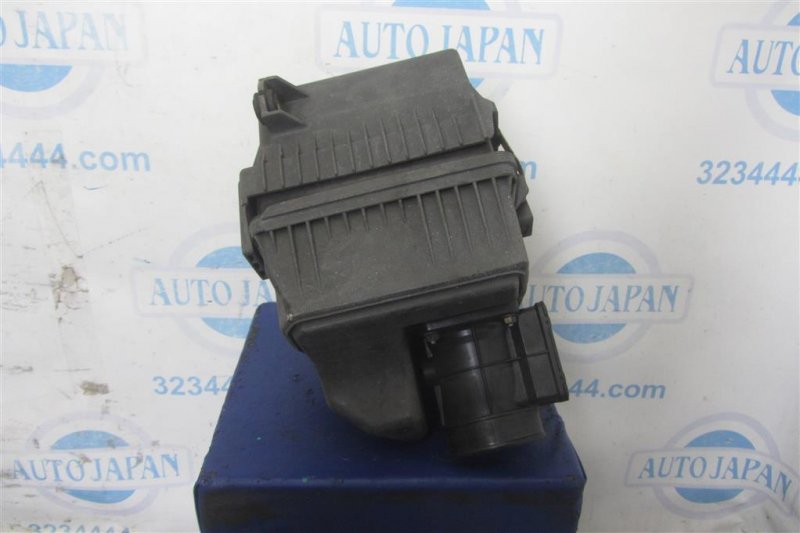 Корпус воздушного фильтра LANCER IX 9 03-07 2004 Седан 2.0