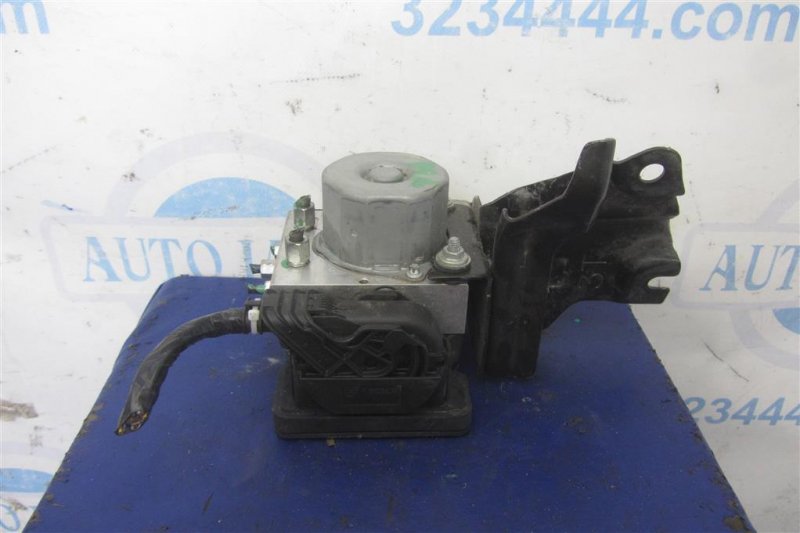 Блок ABS NISSAN ALTIMA L33 12-18 L33 2.5