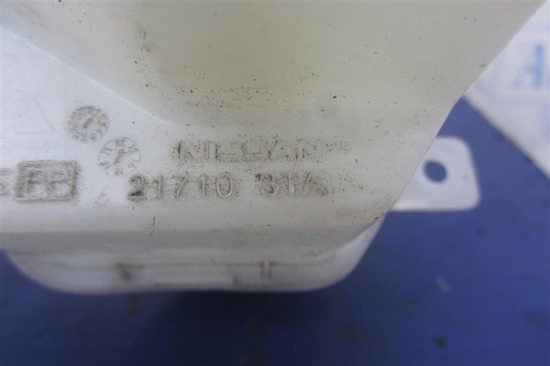 Бачок расширительный ALTIMA L33 12-18 2017 L33 2.5