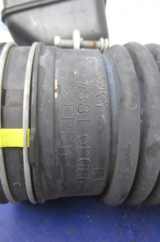 Патрубок воздушного фильтра SIENNA 11-16 2012 GSL30 3.5 2GR-FE Патрубок воздушного фильтра SIENNA 11-16 2012 GSL30 3.5 2GR-FE