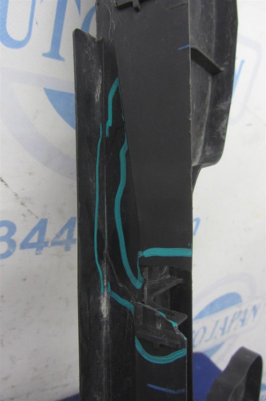 Дефлектор радиатора левый SIENNA 11-16 2012 GSL30 3.5 2GR-FE Дефлектор радиатора левый SIENNA 11-16 2012 GSL30 3.5 2GR-FE