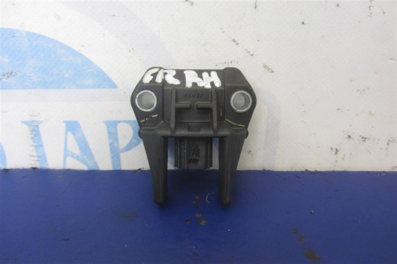 Запчасть датчик удара передний TOYOTA SIENNA 11-16 2012 GSL30 3.5 2GR-FE 89173-09590 Б/У Датчик удара передний TOYOTA SIENNA 11-16 2012 GSL30 3.5 2GR-FE 89173-09590 Б/У