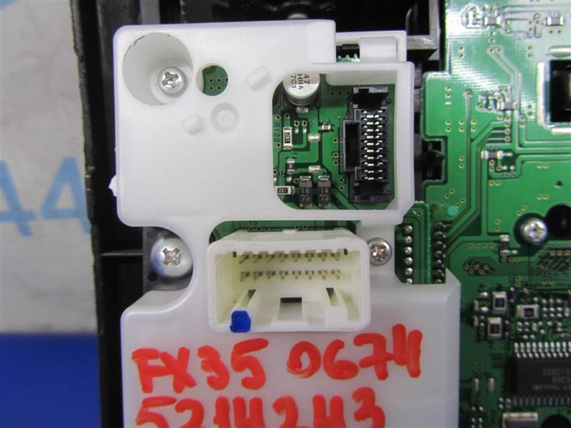 Блок управления печкой FX S50 03-08 2007 Внедорожник 3.5 Блок управления печкой FX S50 03-08 2007 Внедорожник 3.5