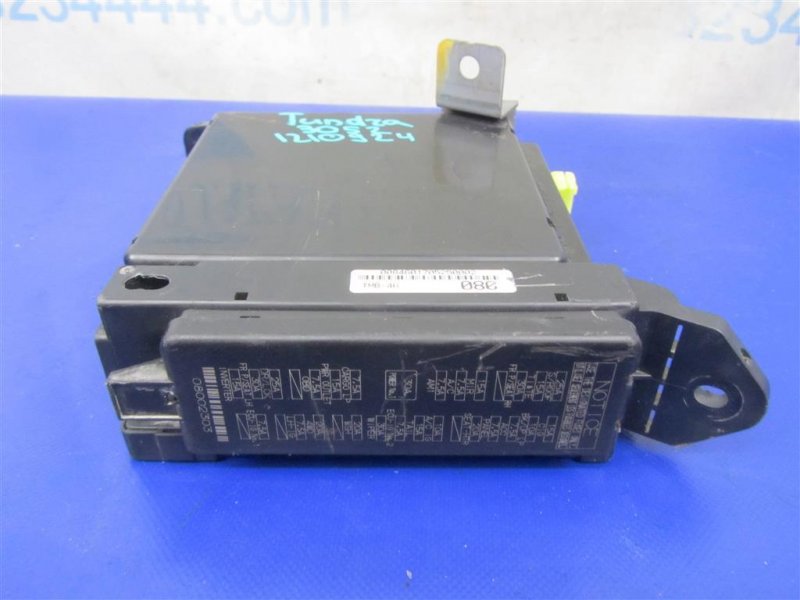 Блок предохранителей салон TUNDRA 07-13 2007 USK56 5.7 3URFBE