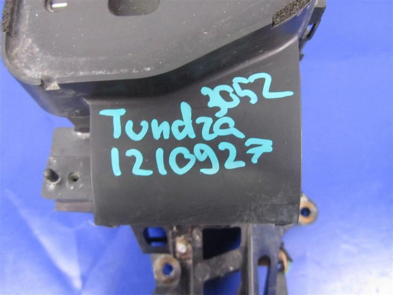 Кулиса АКПП TUNDRA 07-13 2007 USK56 5.7 3URFBE Кулиса АКПП TUNDRA 07-13 2007 USK56 5.7 3URFBE