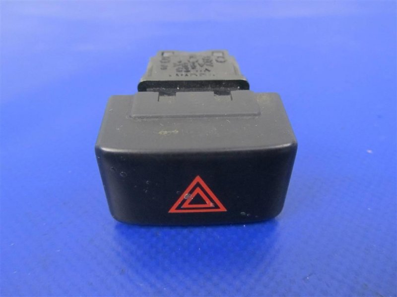 Кнопка аварийной сигнализации INFINITI FX S50 03-08 2007 Внедорожник 3.5 25290-CL70A Б/У