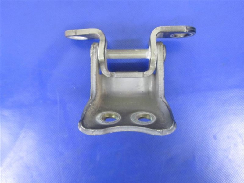 Петля двери нижняя передняя правая ACURA MDX (YD3) 13-21 YD3