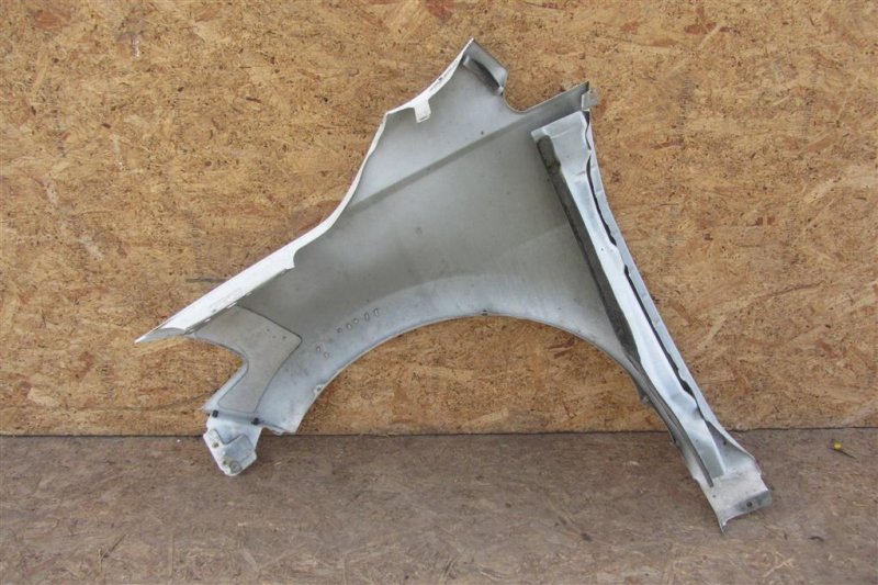 Крыло переднее переднее правое TIIDA/VERSA C11 04-11 2007 Хетчбек 1.8 Крыло переднее переднее правое TIIDA/VERSA C11 04-11 2007 Хетчбек 1.8