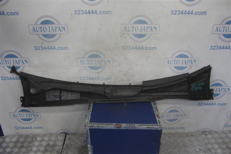 Пластик под лобовое стекло / Жабо TOYOTA CAMRY 30 02-06