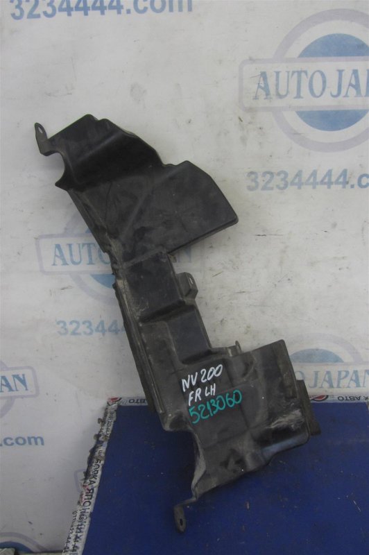 Дефлектор воздушный NISSAN NV200 USA 13- 62821-JX00A Б/У