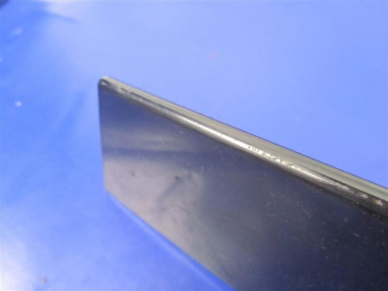 Спойлер крышки багажника левый X-TRAIL/ROGUE T32 13-20 2015 T32 2.5 QR25DE