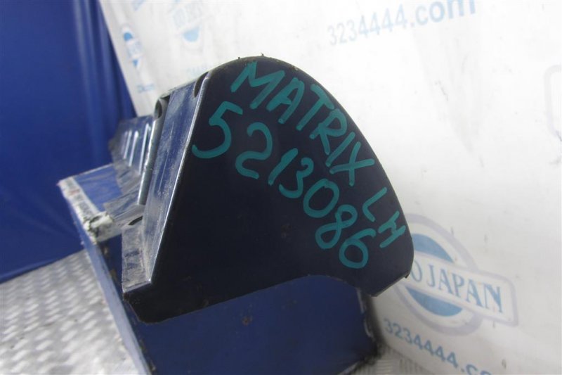 Накладка порога наружная левая MATRIX 02-08 2002 ZZE132 1.8L 1ZZ-FE Накладка порога наружная левая MATRIX 02-08 2002 ZZE132 1.8L 1ZZ-FE