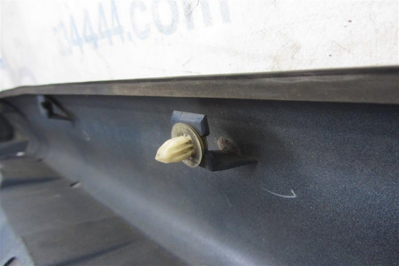 Накладка порога наружная левая MATRIX 02-08 2002 ZZE132 1.8L 1ZZ-FE Накладка порога наружная левая MATRIX 02-08 2002 ZZE132 1.8L 1ZZ-FE