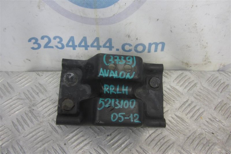 Кронштейн усилителя заднего бампера левый TOYOTA AVALON 05-12 2005 GSX30 3.5 2GR-FE 52176-AC030 Б/У