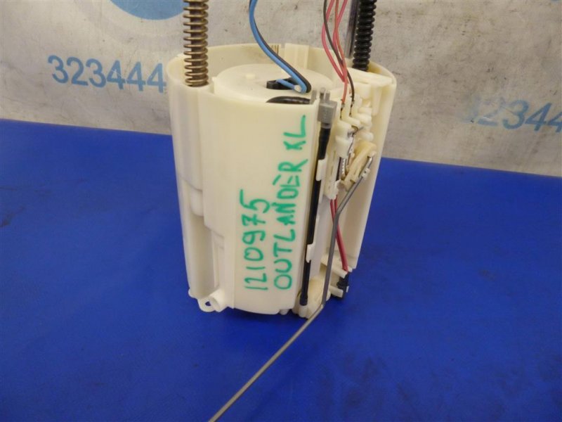 Топливный насос OUTLANDER XL 05-13 2007 Внедорожник 3.0