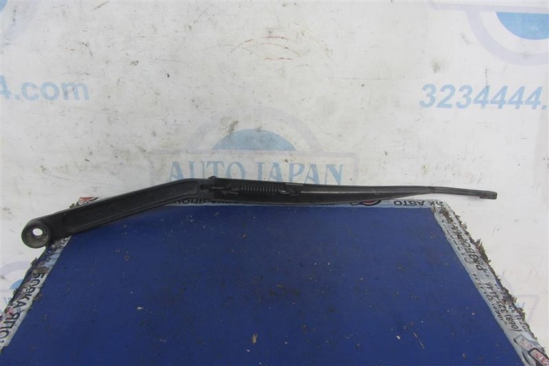 Поводок стеклоочистителя передний левый INFINITI G35 03-07