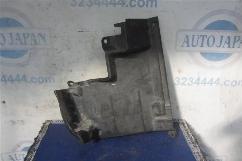 Дефлектор воздушный NV200 USA 13- Дефлектор воздушный NV200 USA 13-