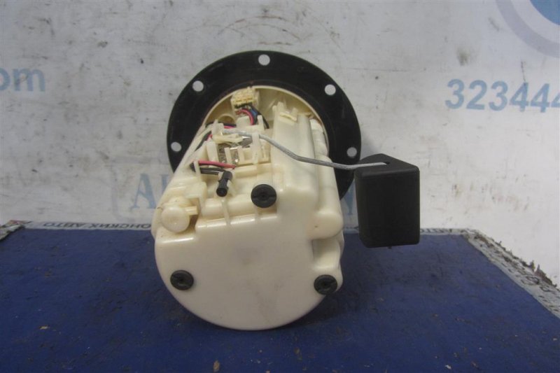 Топливный насос TRIBECA B10 07-13