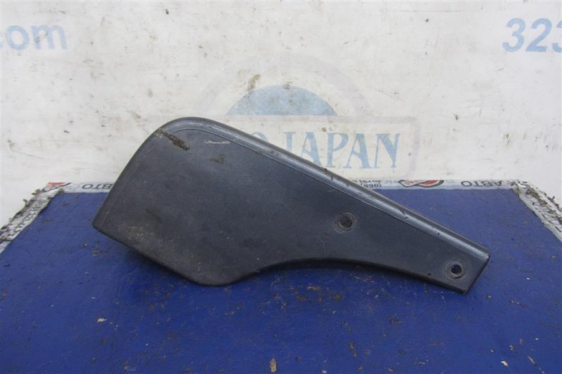 Брызговик передний правый G25/G35/G37/Q40 06-14 2007 Седан 3.5 VQ35HR