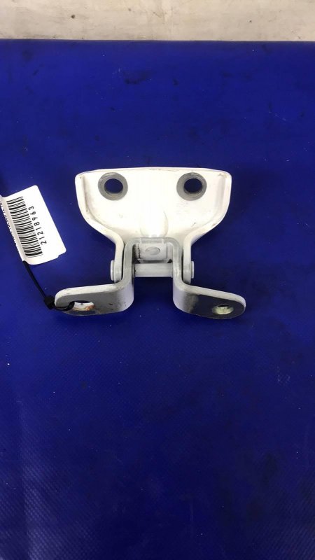 Петля двери верхняя задняя левая HYUNDAI TUCSON TL 15-20 79410-3K000 Б/У