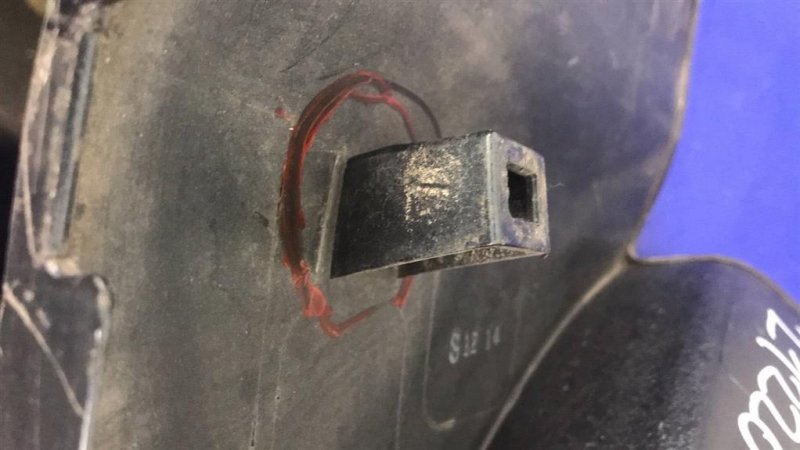 Накладка крышки багажника правая RAV4 05-12 2008 GSA33 3.5 2GR-FE