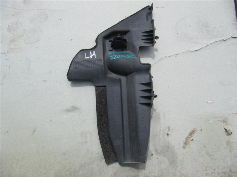 Дефлектор воздушный TOYOTA PRIUS - 30 09-17 53293-47010 Б/У