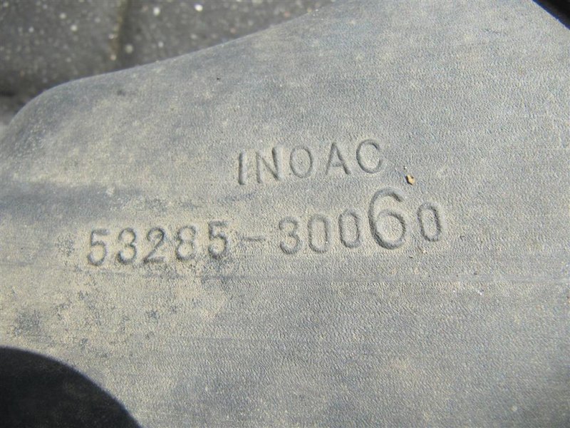 Воздуховод охлаждения тормозов правый GS350 GS300 05-11