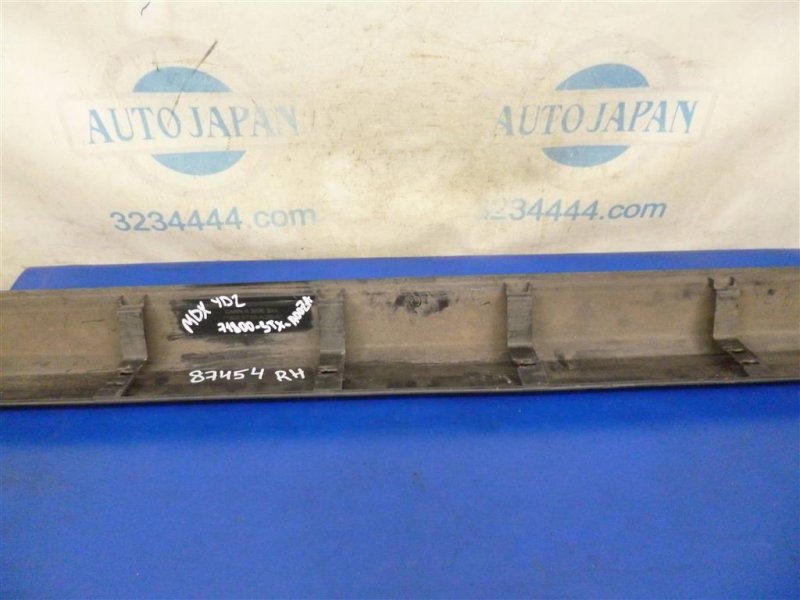 Накладка порога наружная правая MDX (YD2) 06-13 YD2