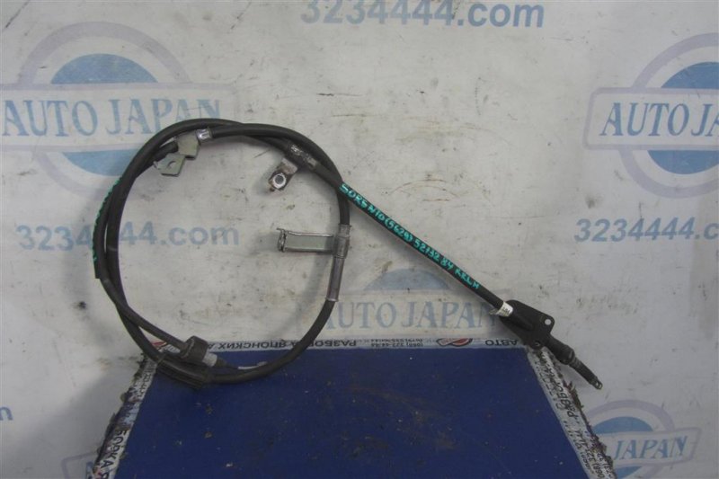 Трос стояночного тормоза левый KIA SORENTO UM 14- 2015 UM 2.4 G4KJ 59760-C6000 Б/У