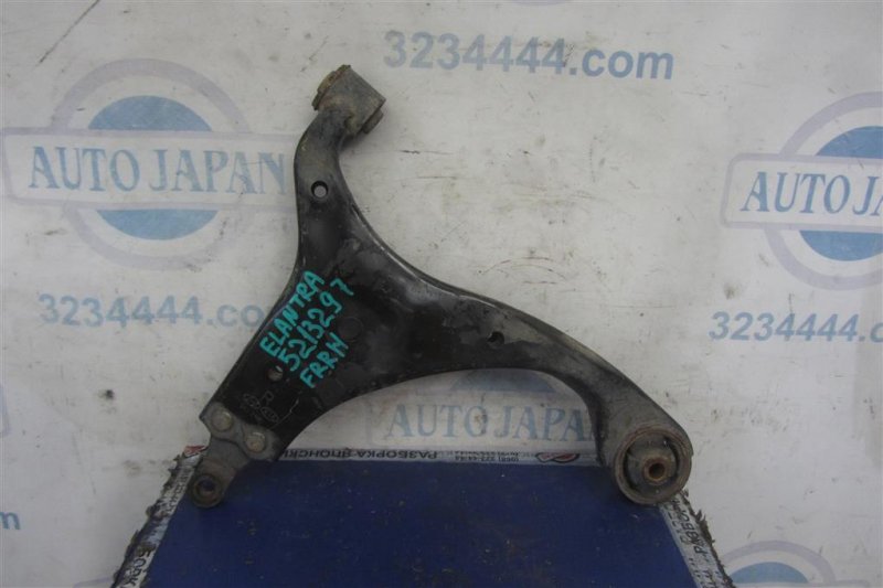 Рычаг передней подвески нижний передний правый HYUNDAI ELANTRA HD 06-11 54501-2H000 Б/У