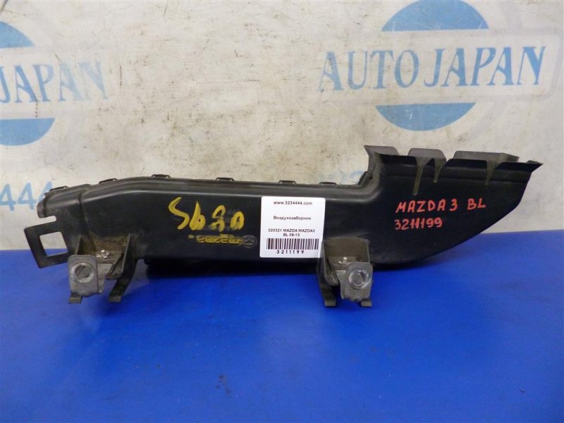 Воздухозаборник 3 BL 09-13 2009 Седан 2.0