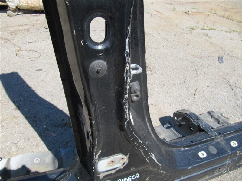 Стойка кузова средняя правая TRIBECA B9 05-07