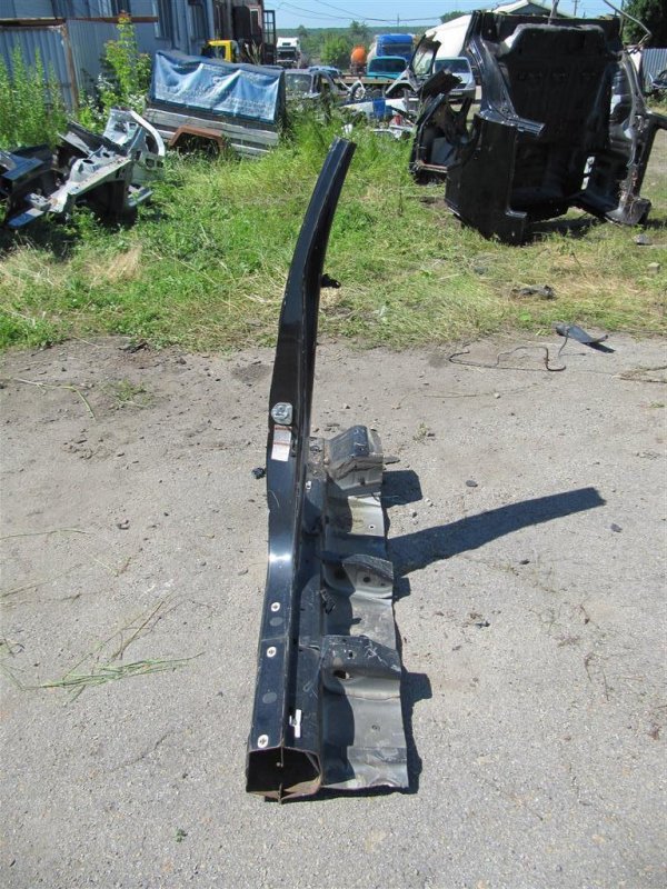 Стойка кузова средняя правая TRIBECA B9 05-07