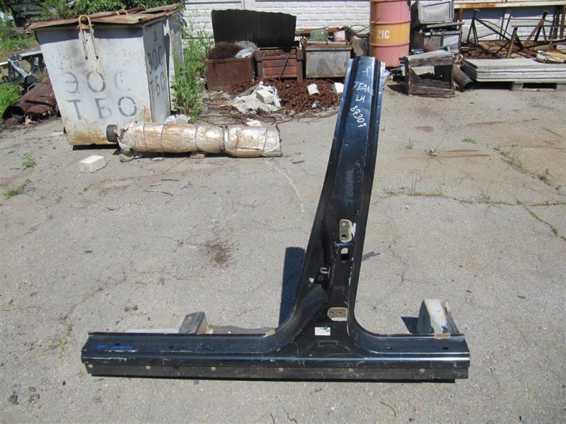 Стойка кузова средняя левая NISSAN TEANA J31 03-07 76571-9Y000 Б/У