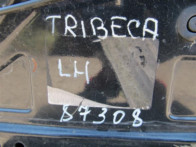 Стойка кузова средняя левая TRIBECA B9 05-07