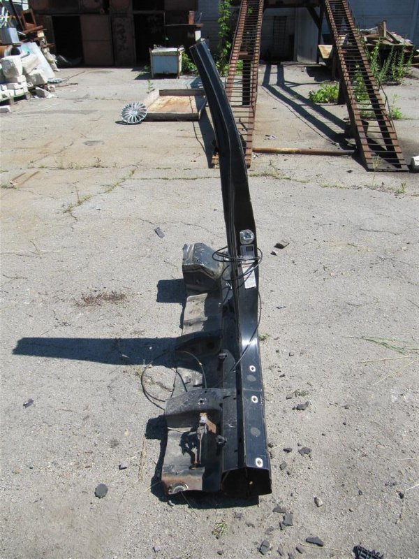 Стойка кузова средняя левая TRIBECA B9 05-07